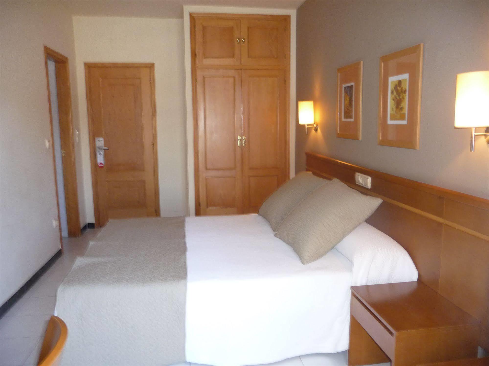 Hotel Atalaya I Портоново Экстерьер фото